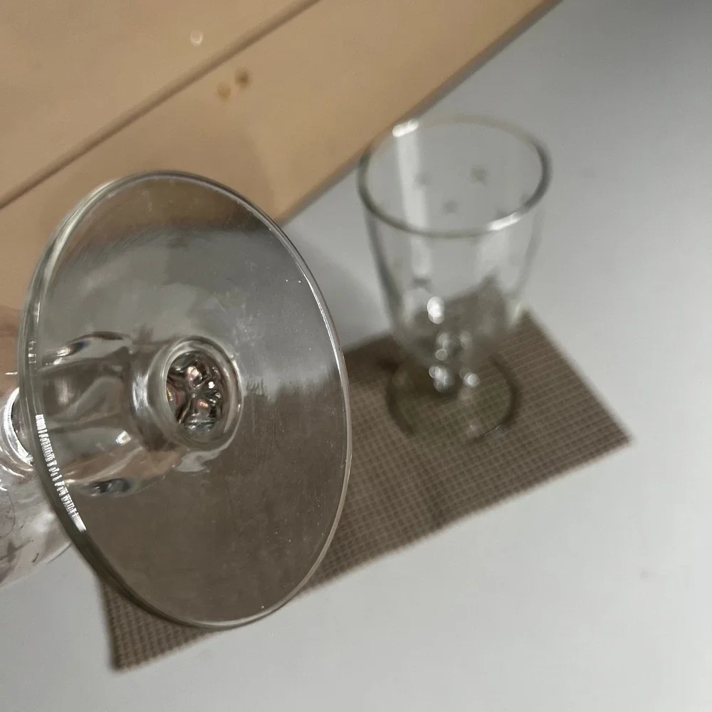 Vintage Etched Starburst Footed Water Goblets Clear Glass Set of 2 6.5